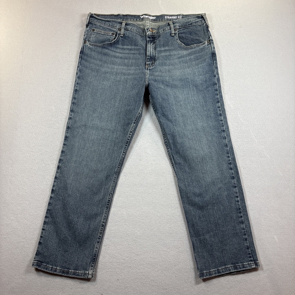 Wrangler Jeans Mens 38x29 Blue Straight Leg Relaxed Fit Stretch MGW75DL